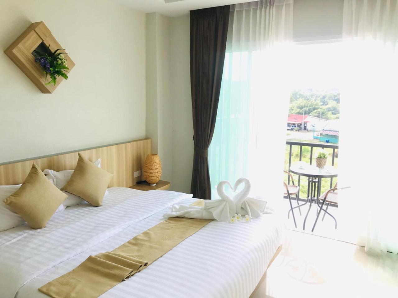 Khlong Muang Condotel Krabi town Екстериор снимка